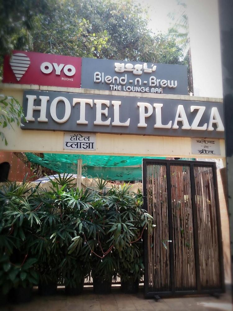 Hotel Plaza Βομβάη Εξωτερικό φωτογραφία